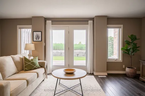 153 FAIRFIELD Drive, ON N5A 6S2