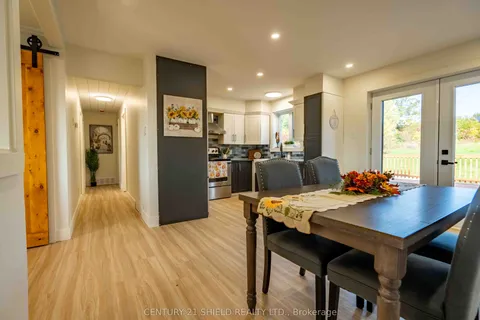 18785 Paragon Road, ON K6H 5R5