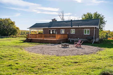 18785 Paragon Road, ON K6H 5R5