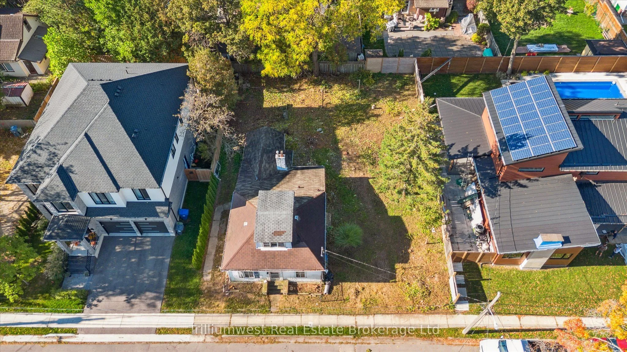 18 Jane Street, ON N1E 4T3