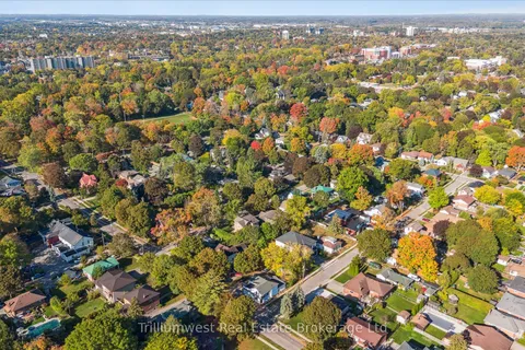 18 Jane Street, ON N1E 4T3