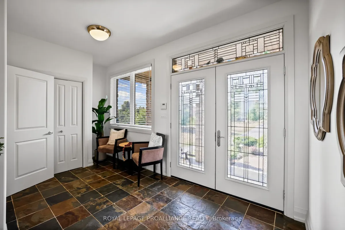 263 Lakeshore Road, ON K0K 1H0