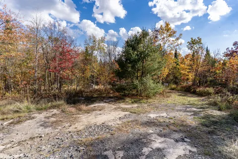 1088 MERKLEY Road, ON P1P 1R3