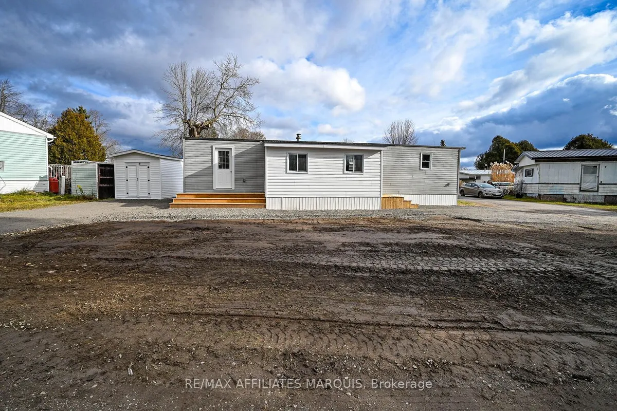 418 NICOLE Street, ON K7A 4S4