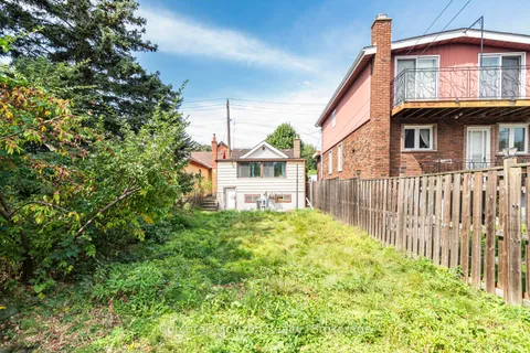 510 John Street, ON L8L 4R8