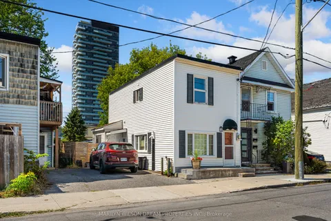 104 Carruthers Avenue, ON K1Y 1N5