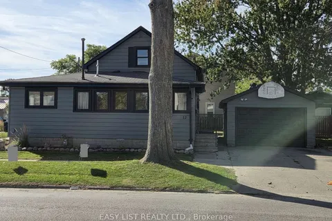 12 Montgomery Street, ON N8H 1Z9