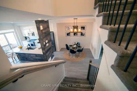 2057 Caltra Crescent, ON K2J 6V4