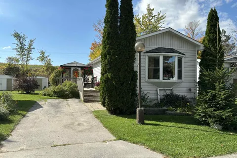 35 Briarwood Crescent, ON N0G 2W0