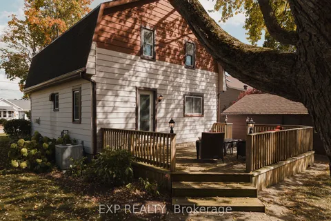 78 George Street, ON N0G 1Z0