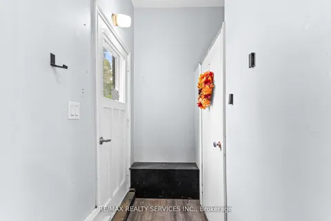 140 Canterbury Street, ON N5C 1C8