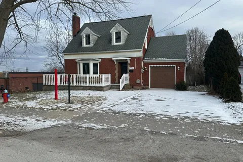 5736 Leonard Avenue, ON L2G 4R1