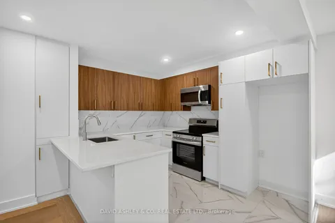 612 Tweedsmuir Avenue, ON K1Z 5P3