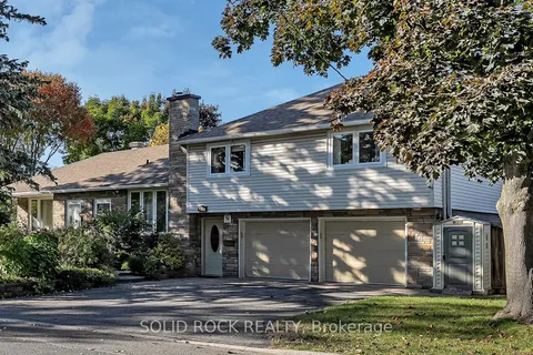 471 Tillbury Avenue, ON K2A 0Y6