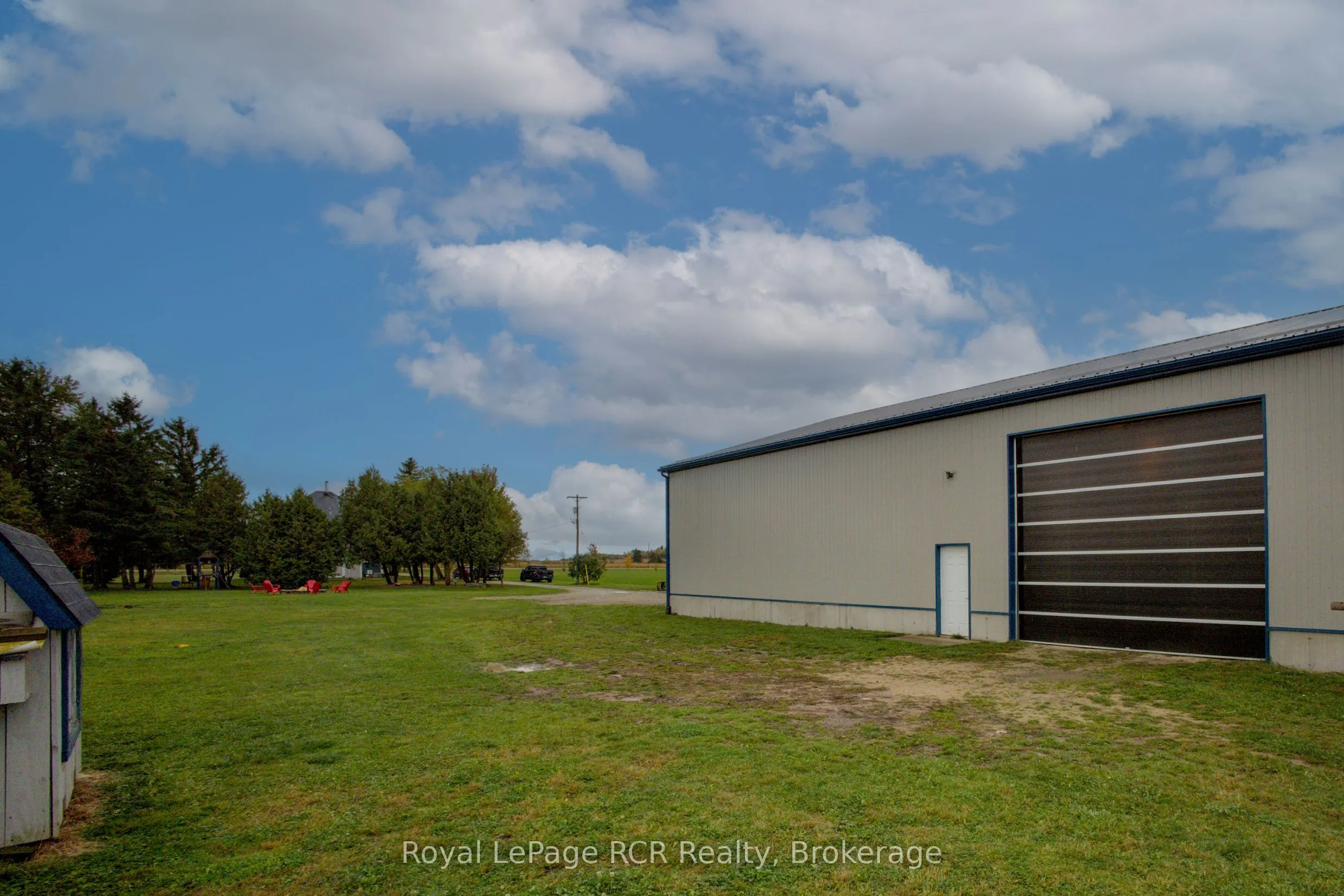 8220 8 Line, ON N0G 2E0