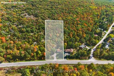 3127 2 Highway, ON K7L 5H6