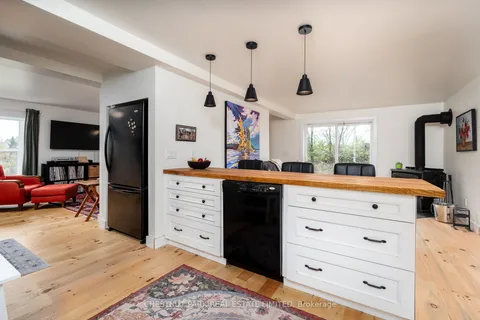 206 Stinson Block Road, ON K0K 1T0