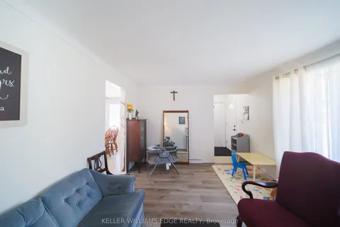 321 Gatfield Avenue, ON L3B 5A9