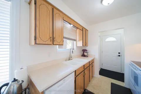 321 Gatfield Avenue, ON L3B 5A9