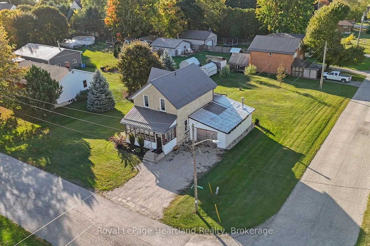 15 QUEEN Street, ON N0G 1M0