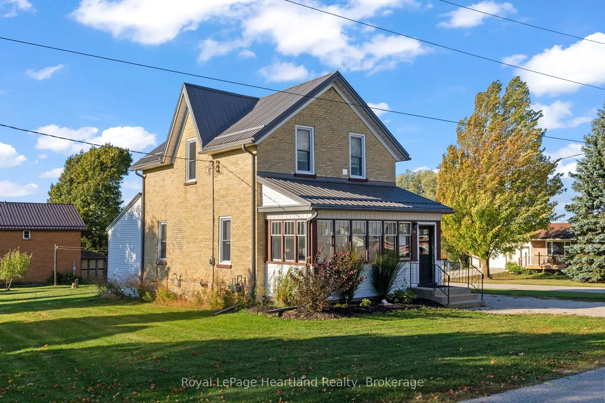 15 QUEEN Street, ON N0G 1M0