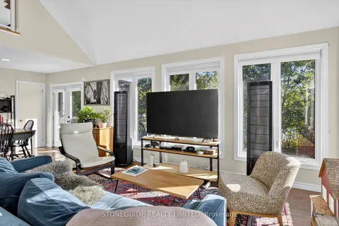 122 Fradette Avenue, ON K9J 1T5