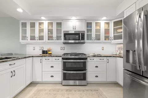 44 GREENWAY Circle, ON K0K 1H0