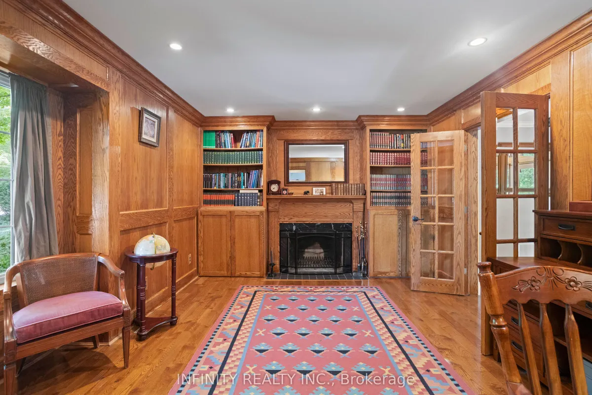 251 Hunt Club Drive, ON N6H 3Z2