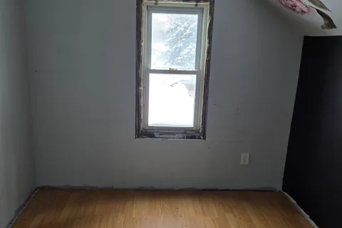 347 Birmingham Street, ON N5A 2T9