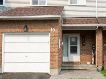 19 Armadale Crescent, ON K2J 4A4