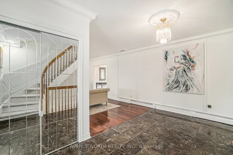 6 Mosgrove Avenue, ON K2B 7W7