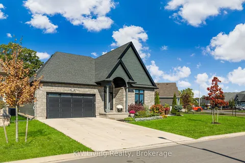 3340 Whispering Woods Trail, ON L0S 1N0