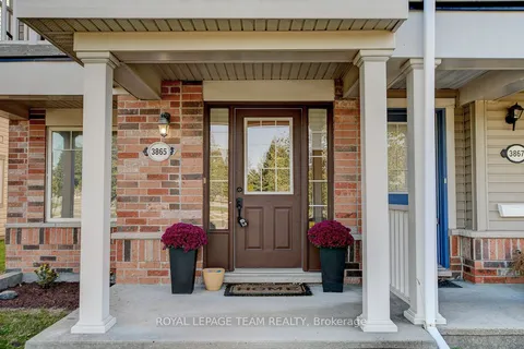 3865 STRANDHERD Drive, ON K2J 0K3