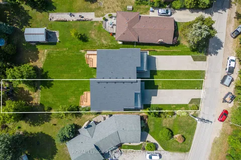 32 Alberta Street, ON N0M 1T0