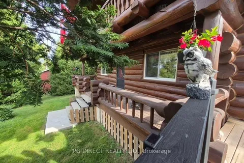 15 Ferguslea Road, ON K7V 3Z9