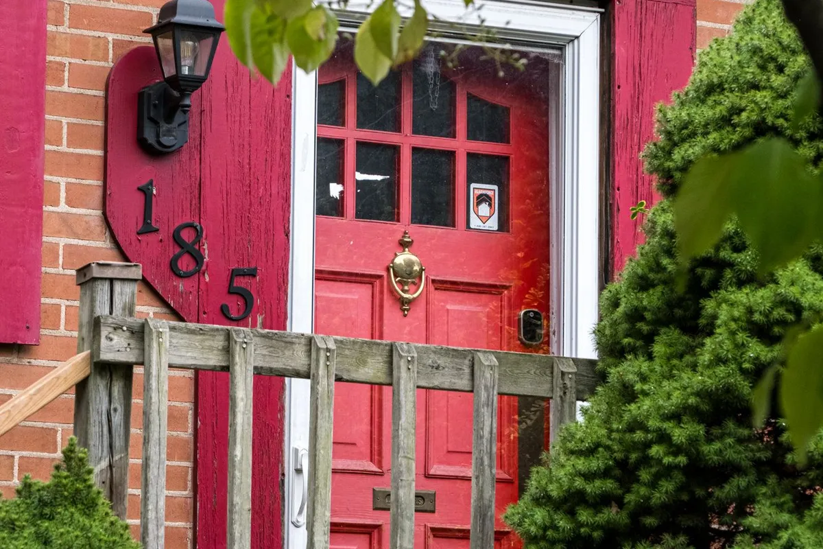 185 East 13th Street, ON L9A 3Z6