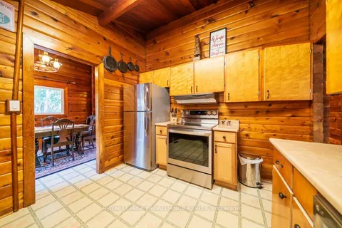 82 North Trent Street, ON K0K 2C0