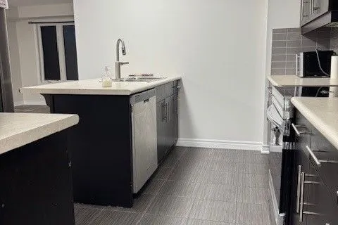 173 Winterberry Boulevard, ON L2V 0C2