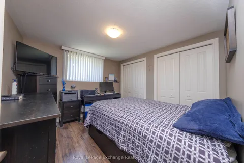 54 Lakefield Drive, ON N2Z 0C9