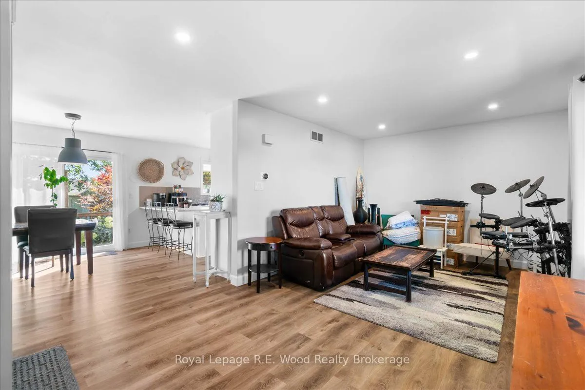 71 North Street, ON N0J 1R0