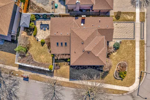 1 Bowen Lane, ON N3T 6G3