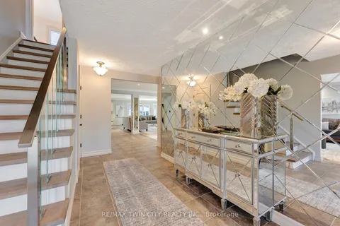 1 Bowen Lane, ON N3T 6G3