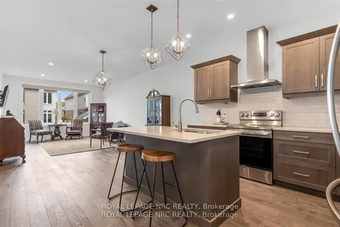 28 Campbell Street, ON L2V 0J3