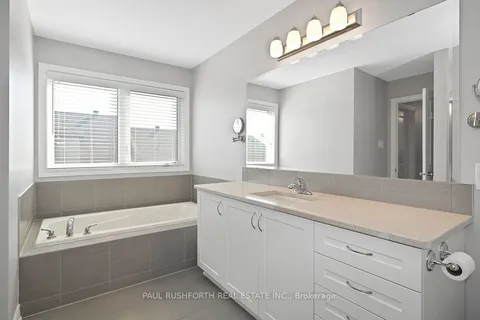 556 Genevriers Street, ON K4A 0Y9