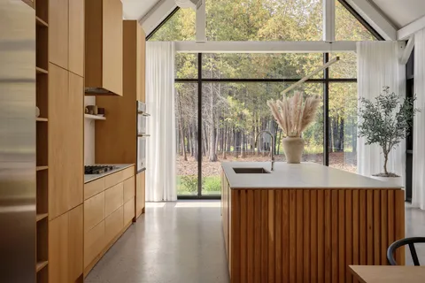 380 Adair Road, ON K0K 3G0