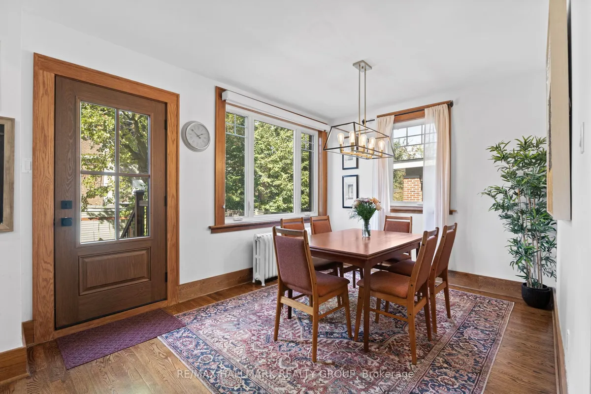 321 Clemow Avenue, ON K1S 2B7