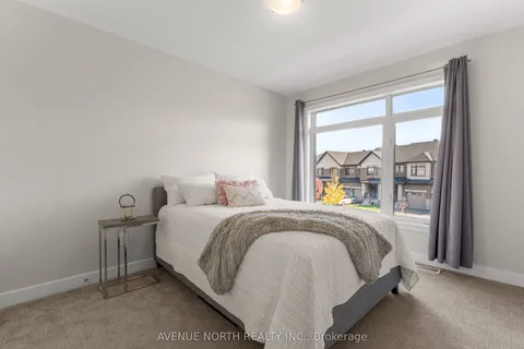 653 Putney Crescent, ON K2S 2N7