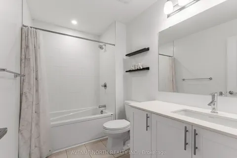 653 Putney Crescent, ON K2S 2N7