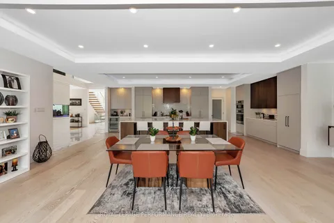 941 Winnington Avenue, ON K2B 5C6