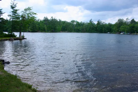 385 Island 38 N/A, ON K0L 2H0